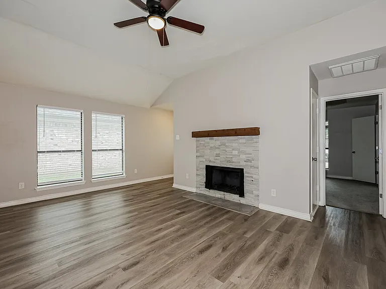 522 Chancellorsville Dr — Photo 4