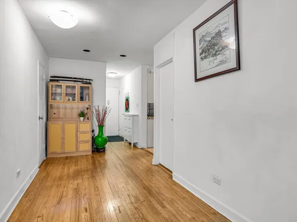 139-15 83rd Avenue image 7 of 21