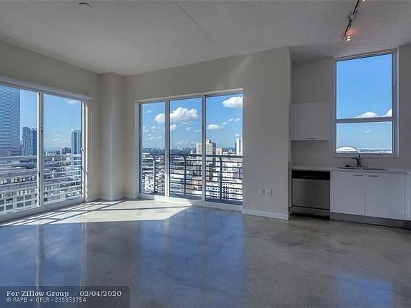2nd image of 133 NE 2nd Ave APT 2619