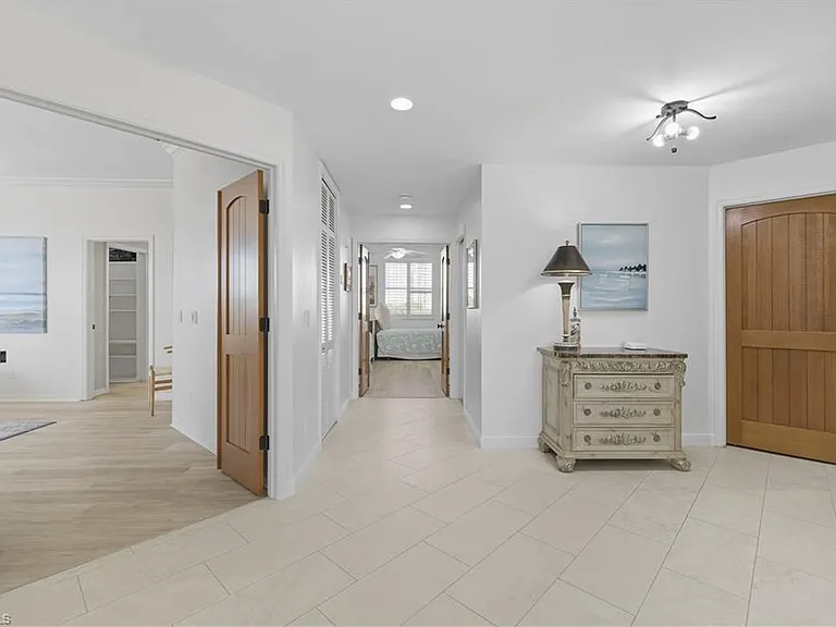7040 Pelican Bay Blvd #D-401 — Photo 13