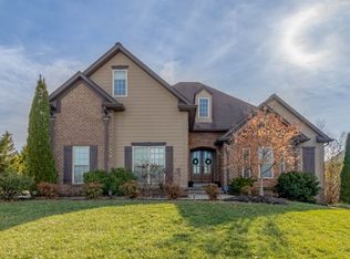 3592 Drake Rd, Adams, TN 37010