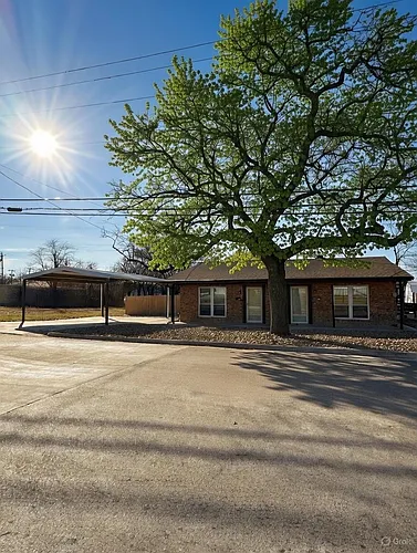 103 N Lovers Ln #A Photo 1