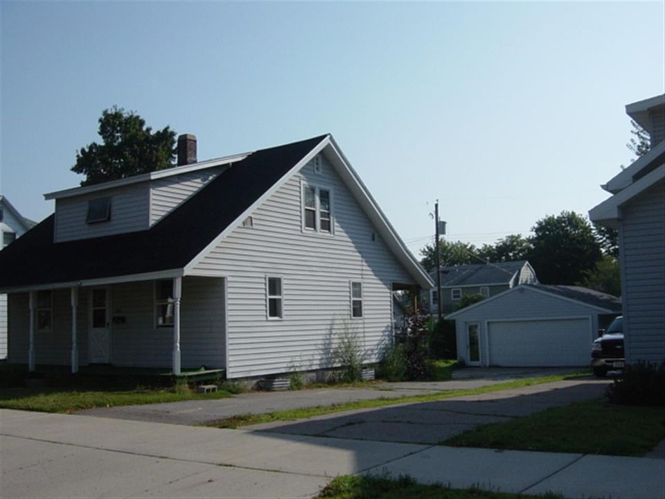 1st image of 609 N 5th Ave