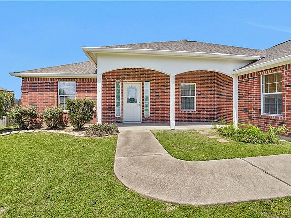 3rd image of 2301 White Wing Dr