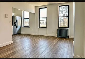 1419 Jefferson Avenue, #3