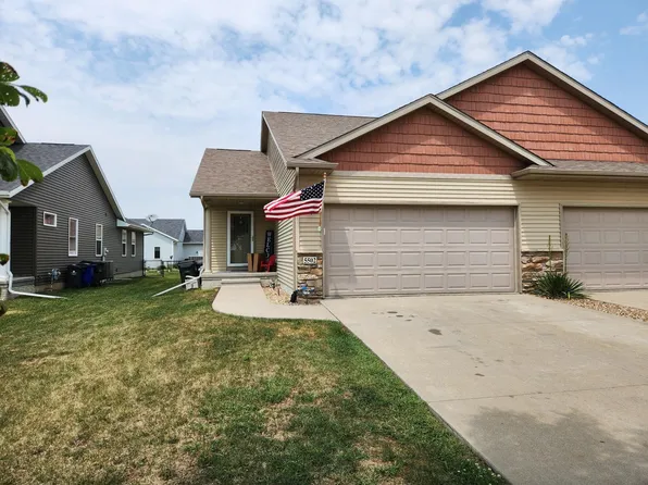 5502 Dostal Dr SW, Cedar Rapids, IA 52404