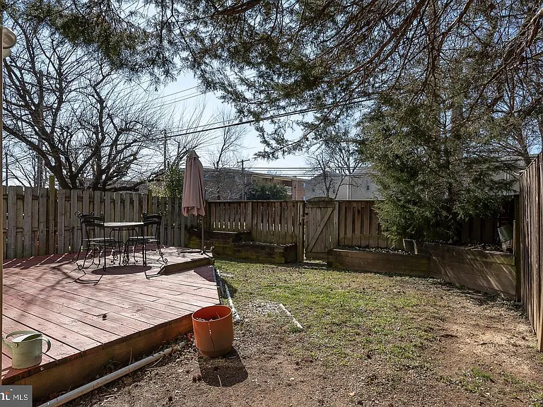 423 Gorman Ave — Photo 22
