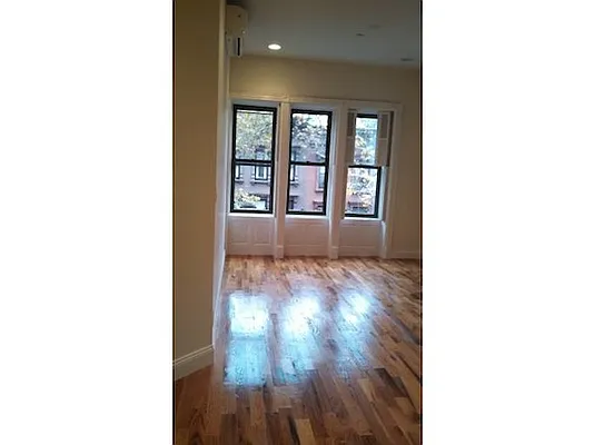 Rented by Strivers Management Group Corp (Brokerage) | media 10