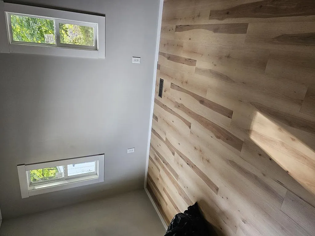 4 Collins Way — Photo 4