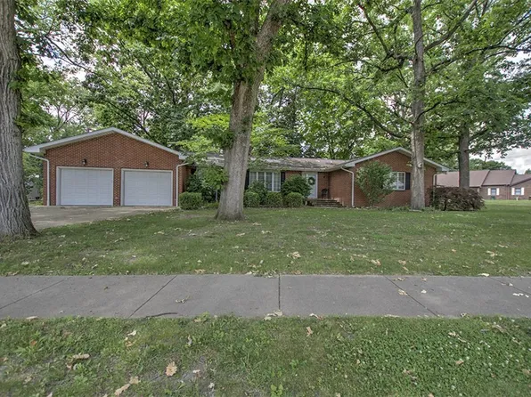 5307 Yavapai Dr, Forsyth, IL 62535