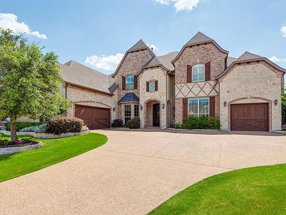 2nd image of 10957 Chaves Ct