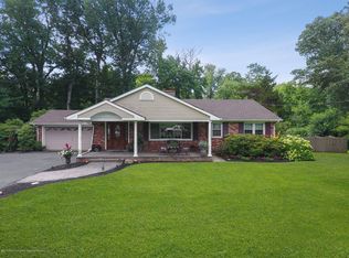 112 Manaqua Rd, Freehold, NJ 07728