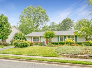 307 S Johnson Rd, Sterling, VA 20164