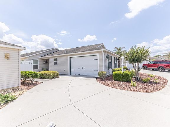 3rd image of 2306 Nackman Pl