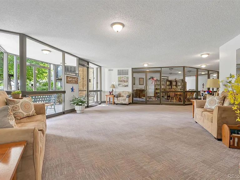 13601 E Marina Dr #304 — Photo 14
