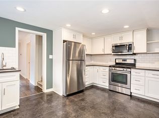 60 Caroline Pl NE, Grand Rapids, MI 49503