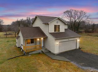 7251 E Illinois St, Saint Anne, IL 60964