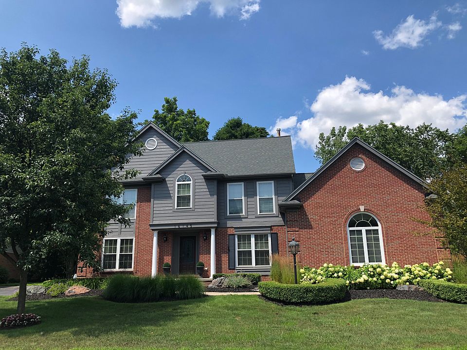 1st image of 16145 Maplewood Ct
