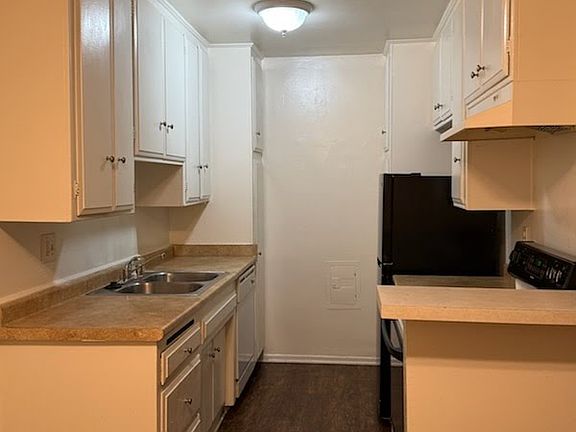 4th image of 3753 Keystone Ave APT 5