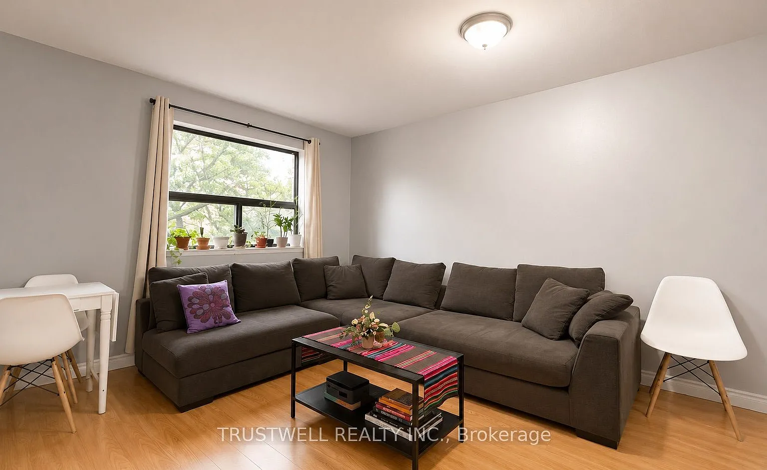 2 bed, $2,450 — Photo 2