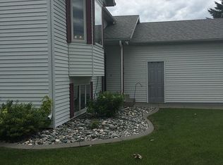 610 6th St NE, Dilworth, MN 56529