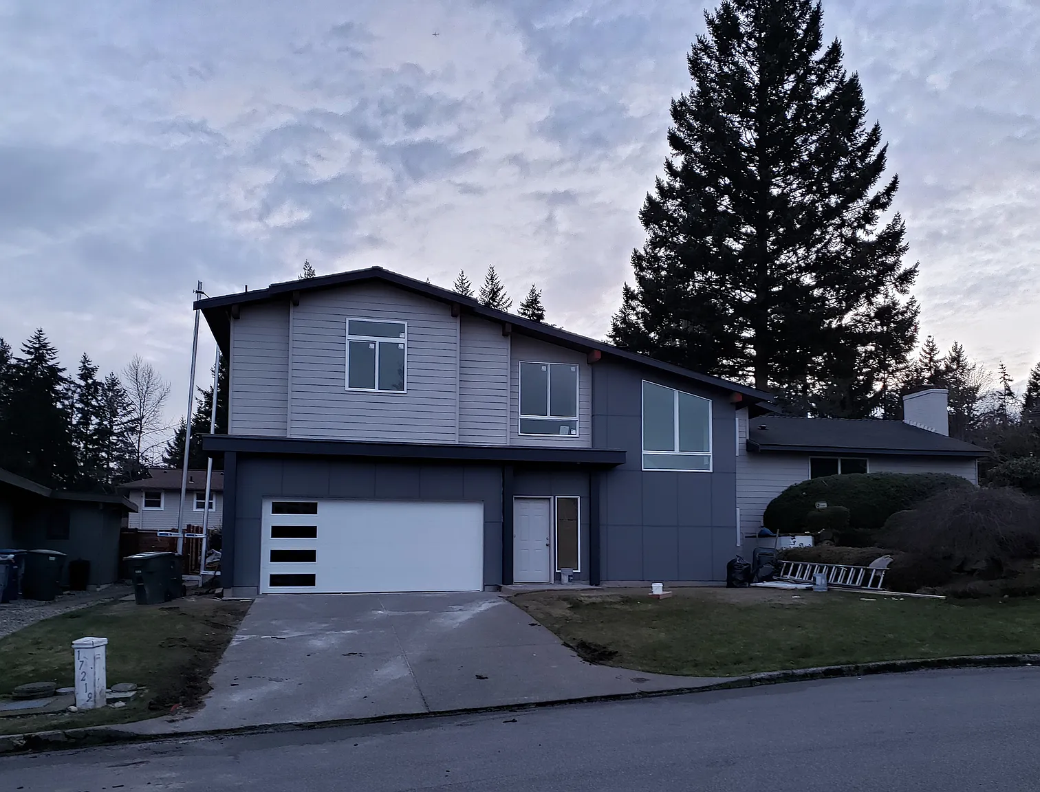 17219 NE 4th St photo 1