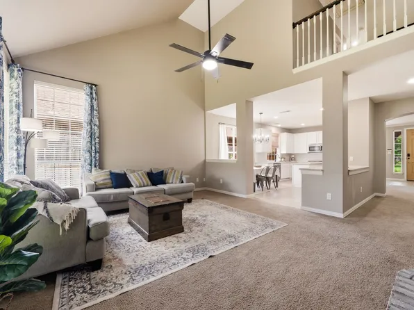 9113 Chardin Park Dr, Fort Worth, TX 76244