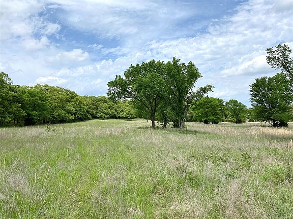 3rd image of 42933 W Highway 66