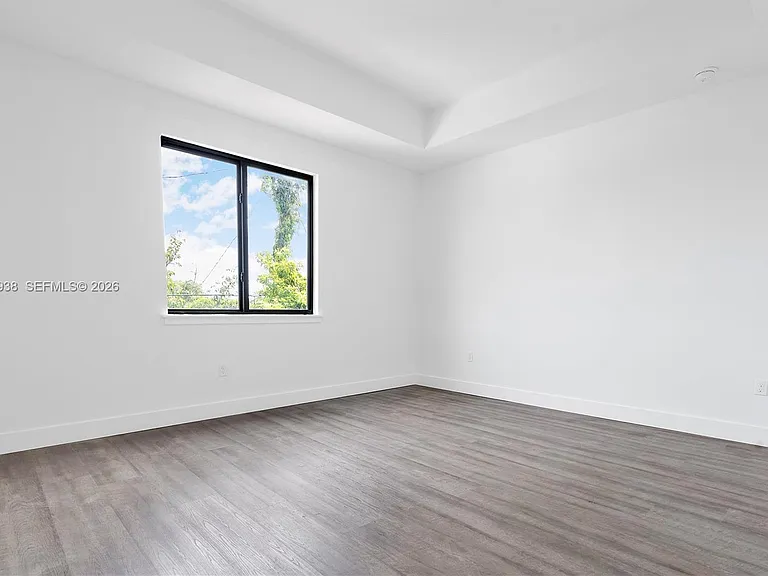 440 E 16th St #436 — Photo 31