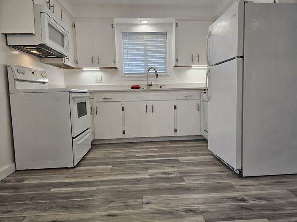 3305 River Rd N #3305