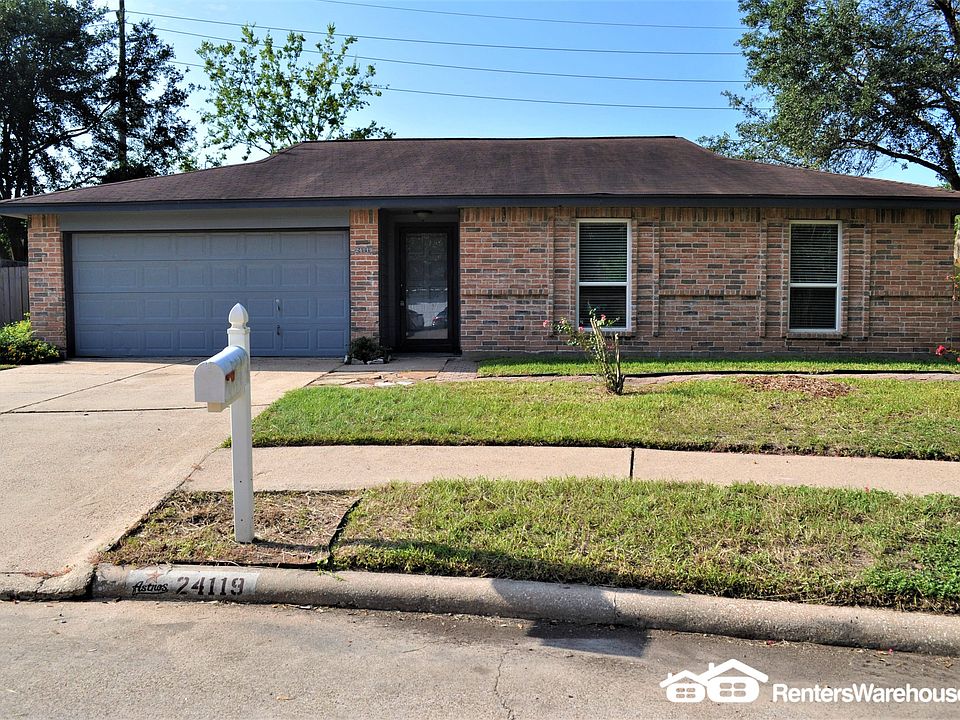 1st image of 24119 Bassett Hall Ln