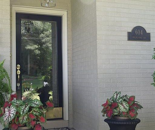 3rd image of 604 Highland Dr