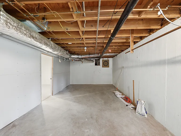 564 Deer Run SW — Photo 30