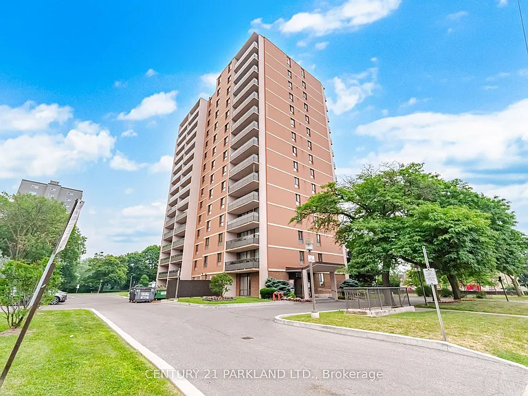 2721 Victoria Park Ave #203 — Photo 2