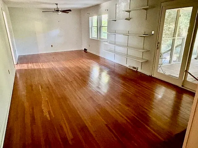 3 bed, 2.0 bath, 1508 sqft, $3,000 — Photo 4