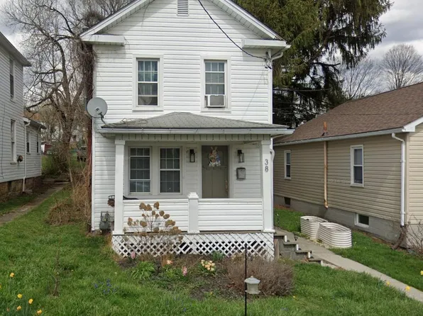 38 McCulloh St, Frostburg, MD 21532