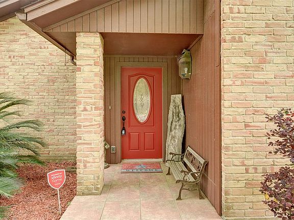 4th image of 16503 N Mediterranean St