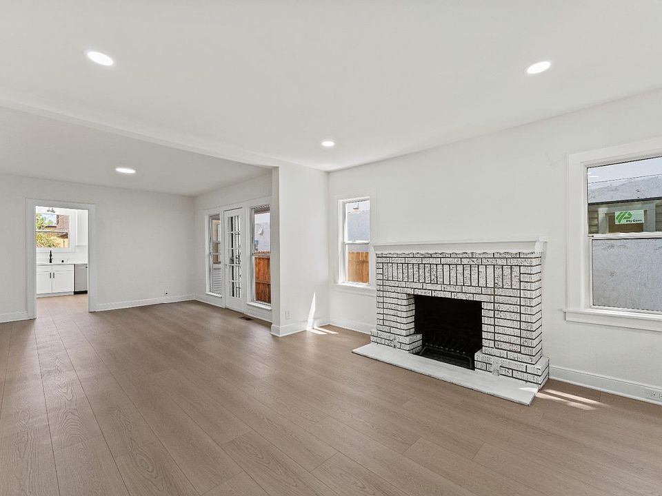 2503 W St Sacramento CA Zillow