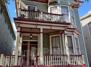 124 E Henry St APT C, Savannah, GA 31401