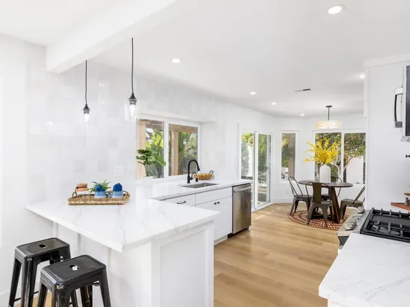 4954 Kalamis Way, Oceanside, CA 92056