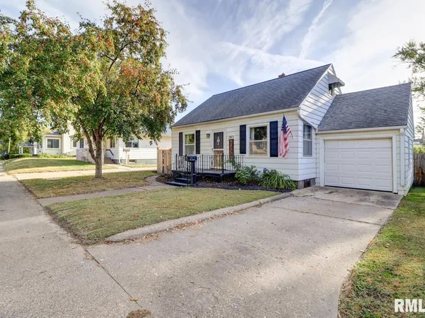 2813 N 3rd St, Clinton, IA 52732