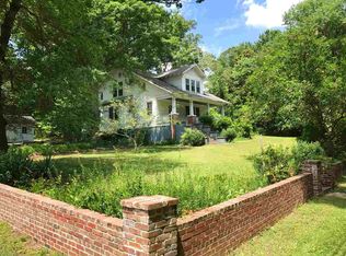 210 S Bomar Ave, Landrum, SC 29356