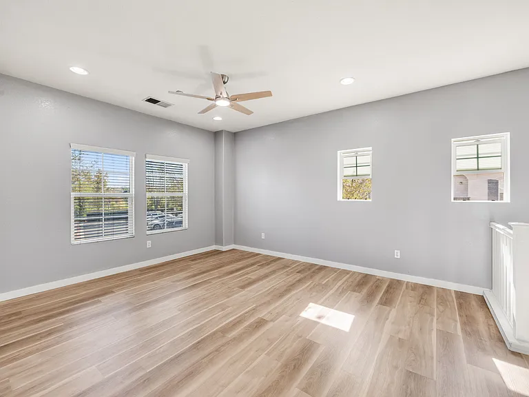 36309 Grazia Way — Photo 10
