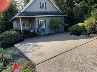 120 Combs Cir, Yachats, OR 97498