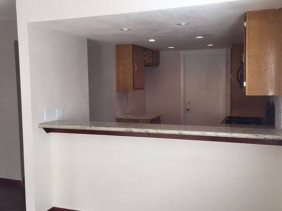 4th image of 1704 Ashley Park Ct
