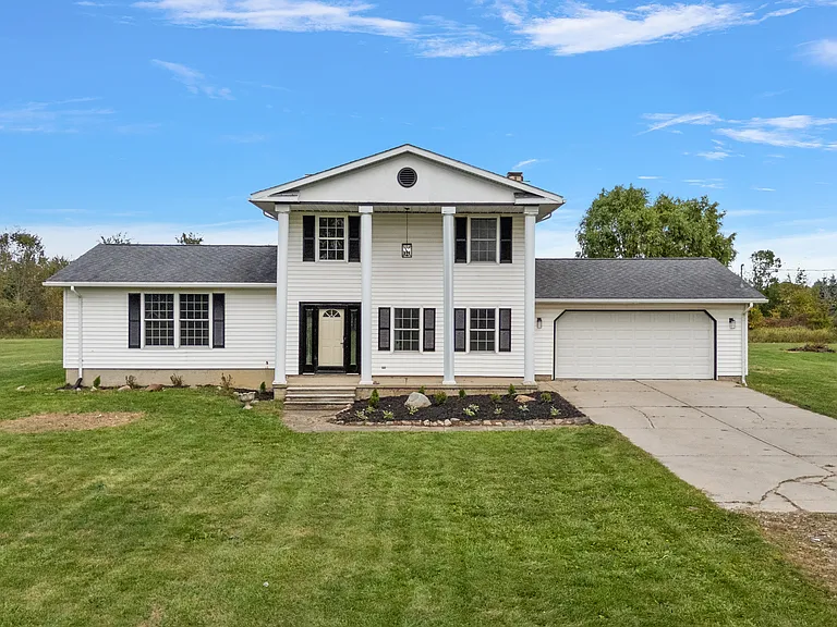 1442 Riley Center Rd — Photo 49