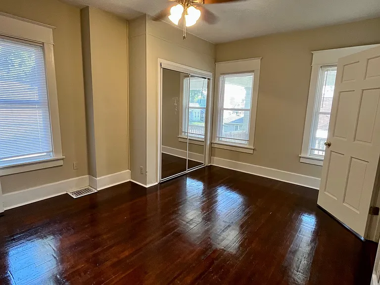 228 E Canedy St #3 — Photo 8