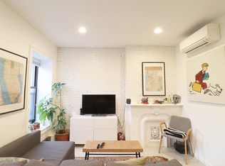 35 Monroe St #3, Brooklyn, NY 11238