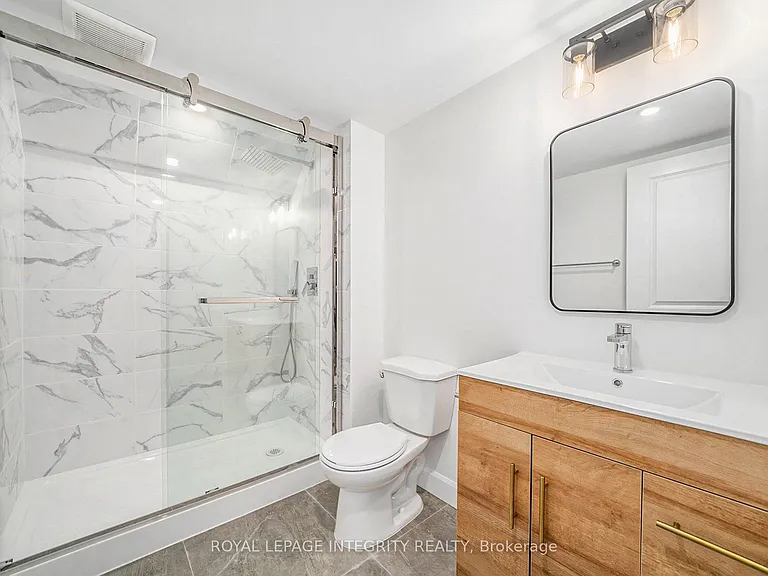 58 Wigan Dr #B — Photo 6