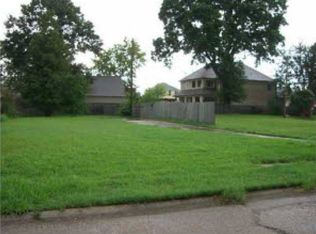 319 W Maple Ridge Dr, Metairie, LA 70001